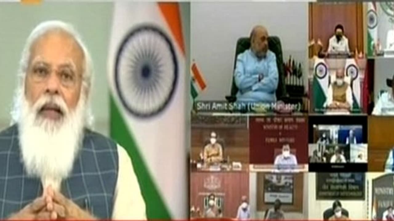 కోవిడ్ నివారణకు మార్గమిదే: దక్షిణాది సీఎంలతో మోడీ వీడియో కాన్ఫరెన్స్ కోవిడ్ నివారణకు మార్గమిదే: దక్షిణాది సీఎంలతో మోడీ వీడియో కాన్ఫరెన్స్