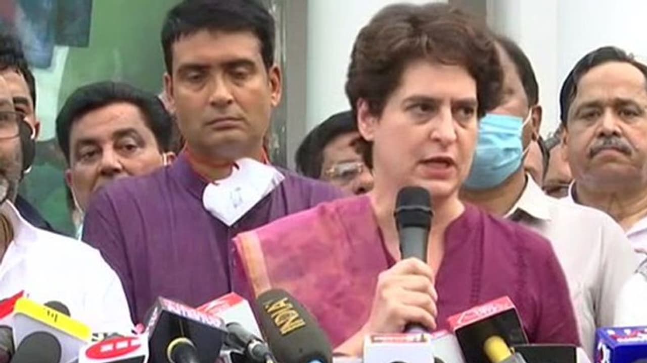 సీఎం క్యాండిడేట్‌గా ప్రియాంక గాంధీ? కాంగ్రెస్ నేతలు ఏమంటున్నారంటే..