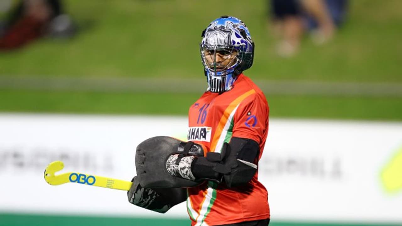 ഷൂട്ടിംഗ് താരങ്ങള് ഒളിംപിക് വില്ലേജില്; ഹോക്കി ടീം ഇന്ന് ടോക്യോയിലേക്ക് ഷൂട്ടിംഗ് താരങ്ങള് ഒളിംപിക് വില്ലേജില്; ഹോക്കി ടീം ഇന്ന് ടോക്യോയിലേക്ക്