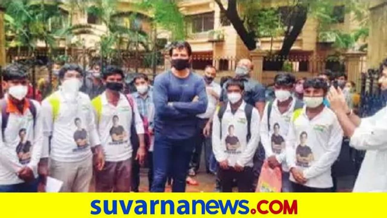 ಹಾವೇರಿ: ಸೂರಿಗಾಗಿ ನಟ ಸೋನು ಸೂದ್‌ ಭೇಟಿಯಾದ ಸುಡುಗಾಡು ಸಿದ್ಧರು