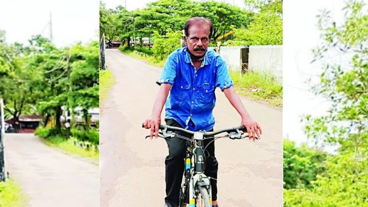 ജീവിതചക്രം തിരിക്കാൻ കടപ്പുറത്തിന്റെ കഥാകാരൻ ദിവസവും സൈക്കിൾ ചവിട്ടുന്നത് 125 കിലോമീറ്റർ!