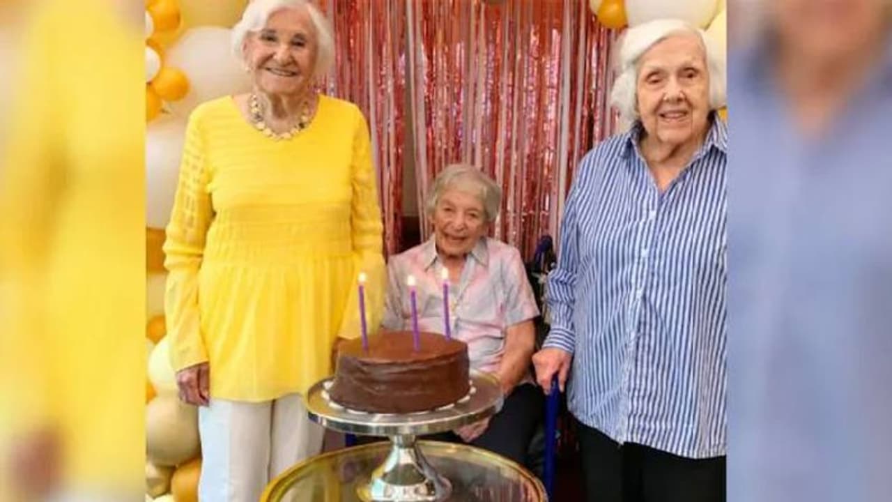 കൊവിഡ് വാക്സിനേഷന് ശേഷം നൂറാം ജന്മദിനം ഒരുമിച്ചാഘോഷിച്ച് മൂന്ന് ആത്മ സുഹൃത്തുക്കള്‍