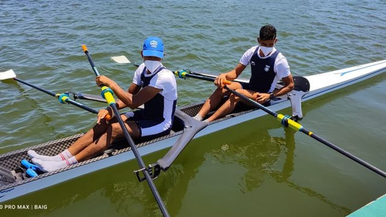 #Cheer4India भारतीय रोइंग टीम ने शुरू किया प्रशिक्षण, खेल गांव पहुंची टीमें