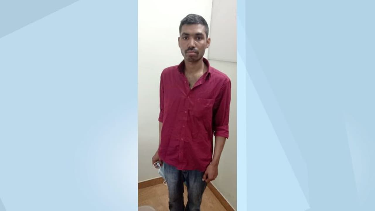 പ്രായപൂർത്തിയാകാത്ത പെൺകുട്ടിയെ പീഡിപ്പിച്ച കേസിൽ കൊല്ലത്ത് സൈനികൻ അറസ്റ്റിൽ പ്രായപൂർത്തിയാകാത്ത പെൺകുട്ടിയെ പീഡിപ്പിച്ച കേസിൽ കൊല്ലത്ത് സൈനികൻ അറസ്റ്റിൽ