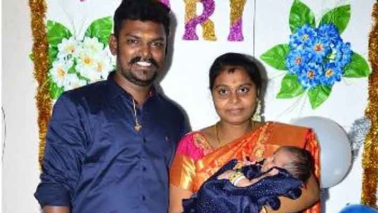 மதுரையில் பயங்கரம்.. ஈவு இரக்கமில்லாமல் 9 மாத குழந்தையும், தாயும் விஷம் கொடுத்து கொலை? கொடூர கணவரிடம் விசாரணை மதுரையில் பயங்கரம்.. ஈவு இரக்கமில்லாமல் 9 மாத குழந்தையும், தாயும் விஷம் கொடுத்து கொலை? கொடூர கணவரிடம் விசாரணை