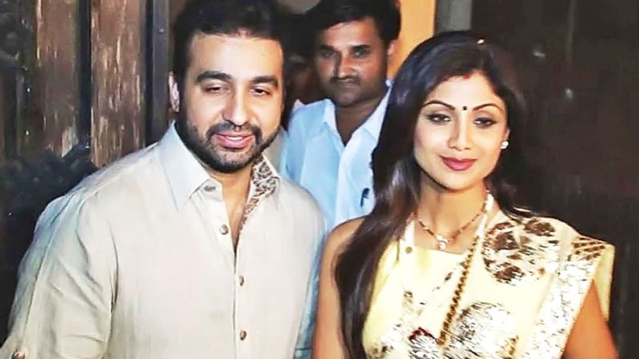 राज कुंद्रा के ऑफिस पर छापा, अश्लील कंटेंट अपलोड करने वाला सर्वर सीज, बहनोई के खिलाफ लुकआउट नोटिस राज कुंद्रा के ऑफिस पर छापा, अश्लील कंटेंट अपलोड करने वाला सर्वर सीज, बहनोई के खिलाफ लुकआउट नोटिस