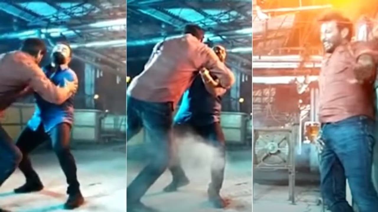 ബാബുരാജുമായി ആക്ഷൻ രംഗം; നടൻ വിശാലിന് പരുക്ക്; വീഡിയോ ബാബുരാജുമായി ആക്ഷൻ രംഗം; നടൻ വിശാലിന് പരുക്ക്; വീഡിയോ