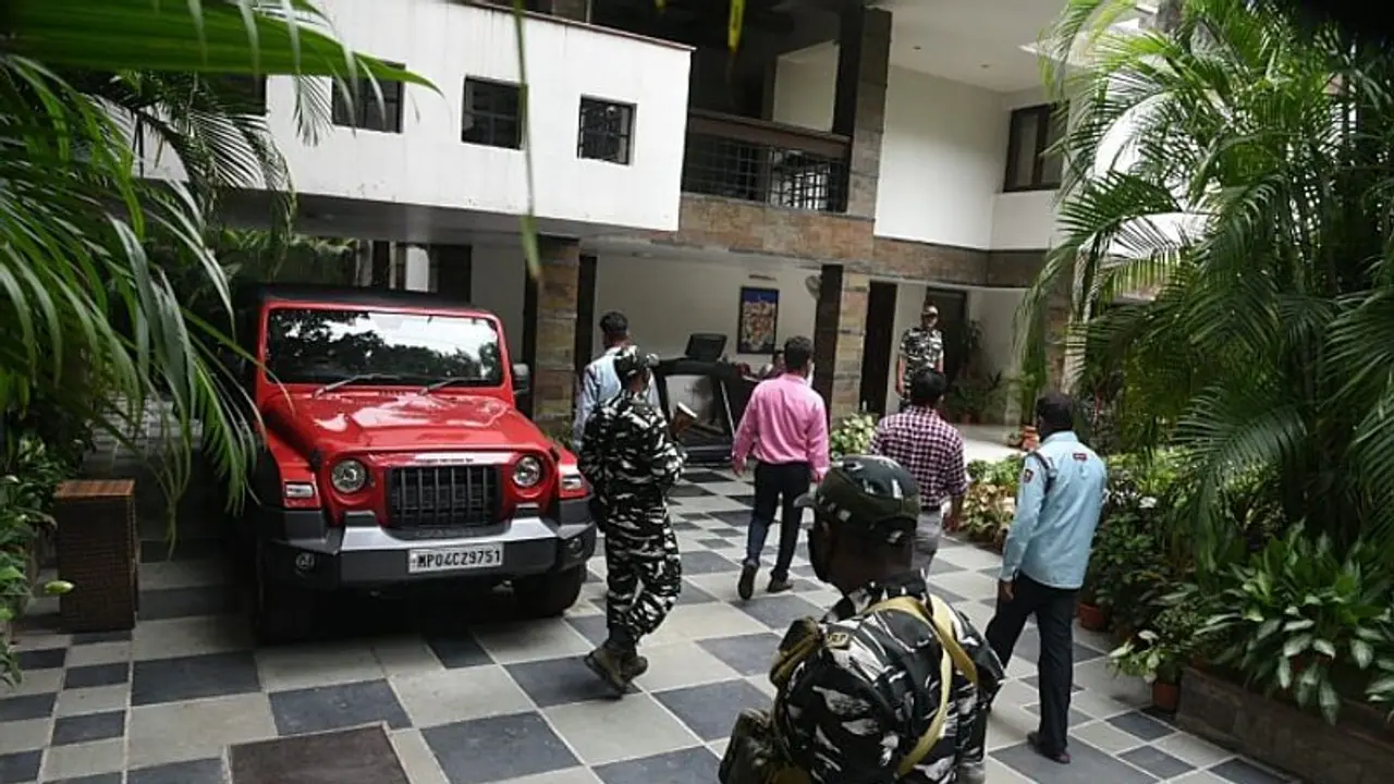 Income Tax raids on Dainik Bhaskar offices; Opposition says it is paying the price for exposing Modi govt