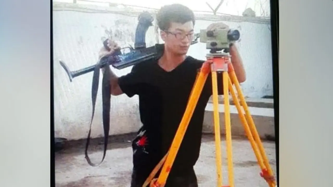 Chinese engineers forced to keep AK47s while working in Pakistan