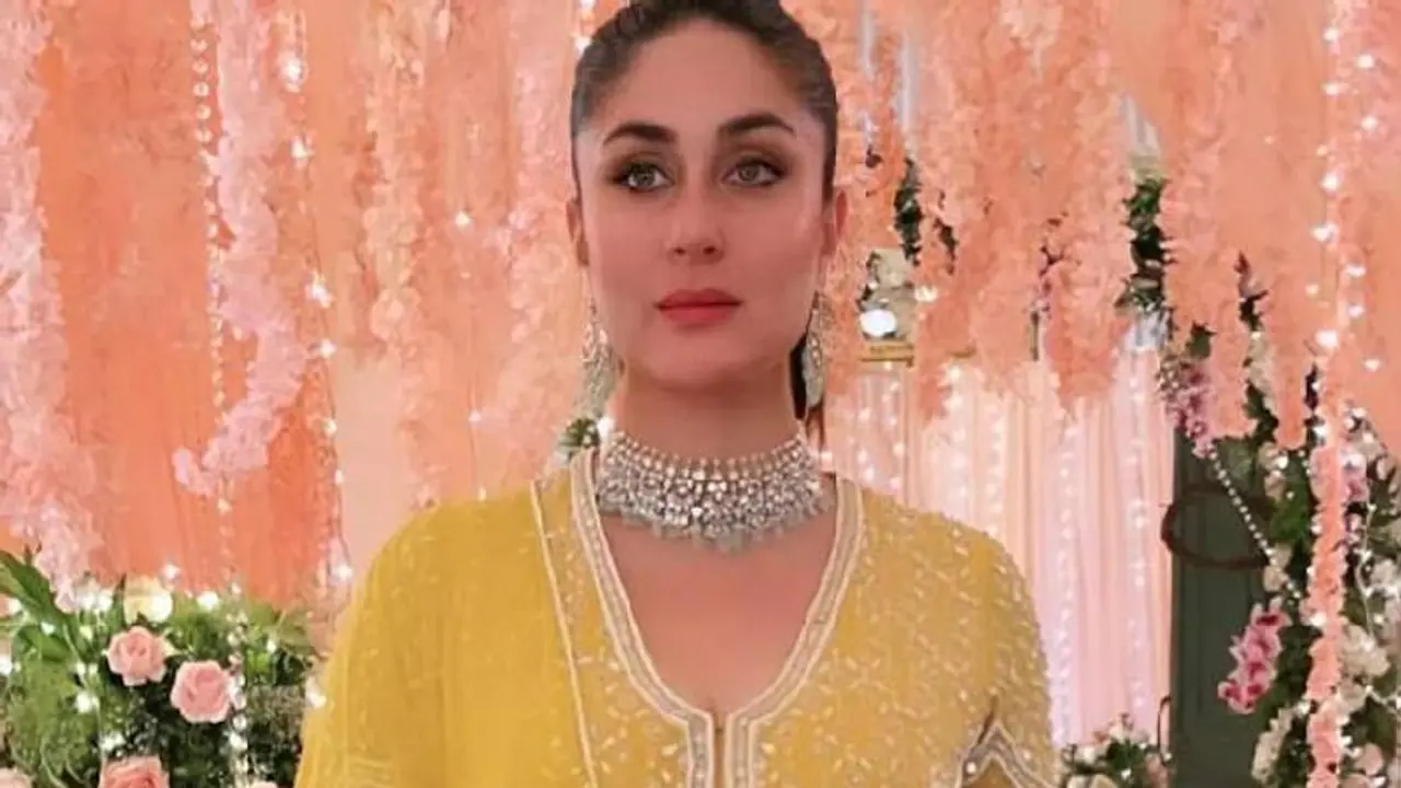 മഞ്ഞയില് മനോഹരിയായി കരീന കപൂര്; അനാർക്കലിയുടെ വില 1.5 ലക്ഷം രൂപ മഞ്ഞയില് മനോഹരിയായി കരീന കപൂര്; അനാർക്കലിയുടെ വില 1.5 ലക്ഷം രൂപ