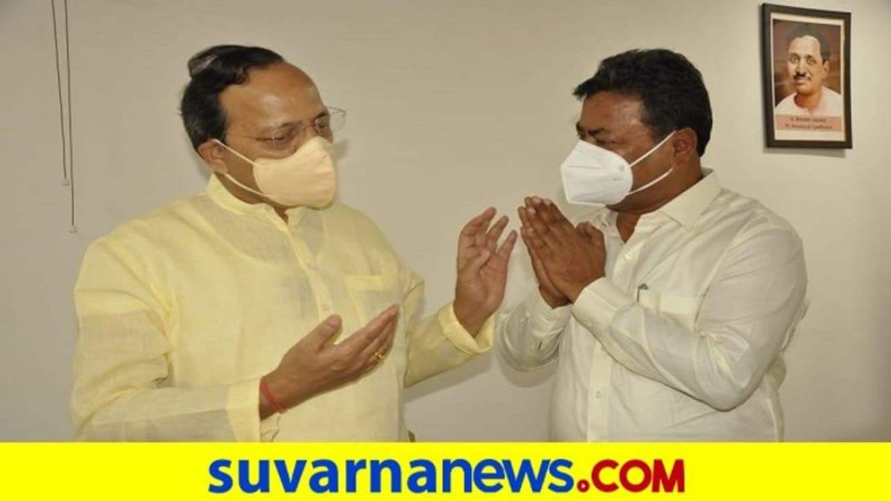 ಬಿಎಸ್‌ವೈ ಆಪ್ತ ದಿಲ್ಲಿ ರೌಂಡ್ಸ್: ಕುತೂಹಲ ಮೂಡಿಸಿದ ರೇಣುಕಾಚಾರ್ಯ ನಡೆ