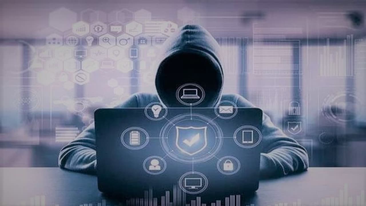 hermit: Pegasus spyware: ‘பெகாசஸ்’ ஓல்டு பேஷன்! வந்துவிட்டது ‘ஹெர்மிட்’: ஆன்ட்ராய்டுகளைக் உளவுபார்க்கும் செயலி hermit: Pegasus spyware: ‘பெகாசஸ்’ ஓல்டு பேஷன்! வந்துவிட்டது ‘ஹெர்மிட்’: ஆன்ட்ராய்டுகளைக் உளவுபார்க்கும் செயலி