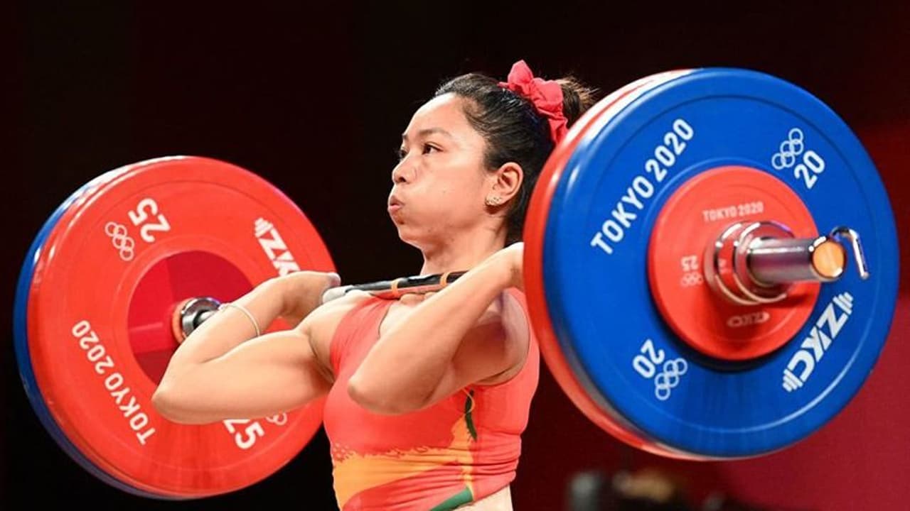 ஆரம்பமே அசத்தல்... முதல் ஒலிம்பிக் பதக்கம் வென்ற மீரா பாய் சானுவுக்கு குவியும் பிரபலங்கள் வாழ்த்து..! ஆரம்பமே அசத்தல்... முதல் ஒலிம்பிக் பதக்கம் வென்ற மீரா பாய் சானுவுக்கு குவியும் பிரபலங்கள் வாழ்த்து..!