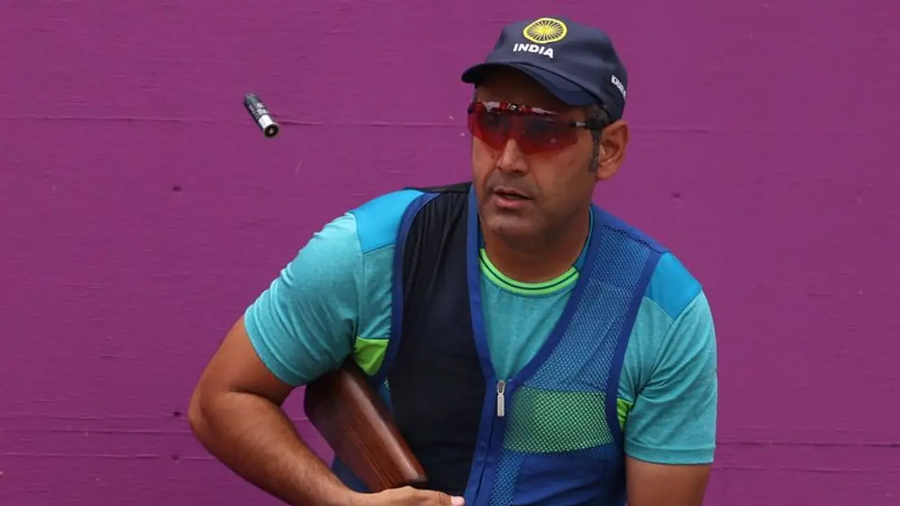 Tokyo Olympics: Angad Bajwa and Mairaj Ahmad Khan fail to secure men's skeet shooting finals berth Tokyo Olympics: Angad Bajwa and Mairaj Ahmad Khan fail to secure men's skeet shooting finals berth