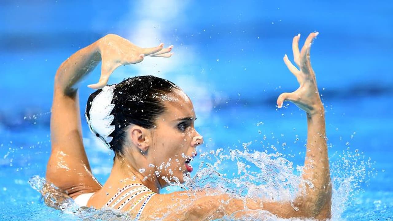 കുഞ്ഞിനെ കൂടെകൂട്ടാനായില്ല, മുലയൂട്ടല് വീഡിയോയുമായി സ്പാനിഷ് നീന്തല് താരത്തിന്റെ പ്രതിഷേധം കുഞ്ഞിനെ കൂടെകൂട്ടാനായില്ല, മുലയൂട്ടല് വീഡിയോയുമായി സ്പാനിഷ് നീന്തല് താരത്തിന്റെ പ്രതിഷേധം