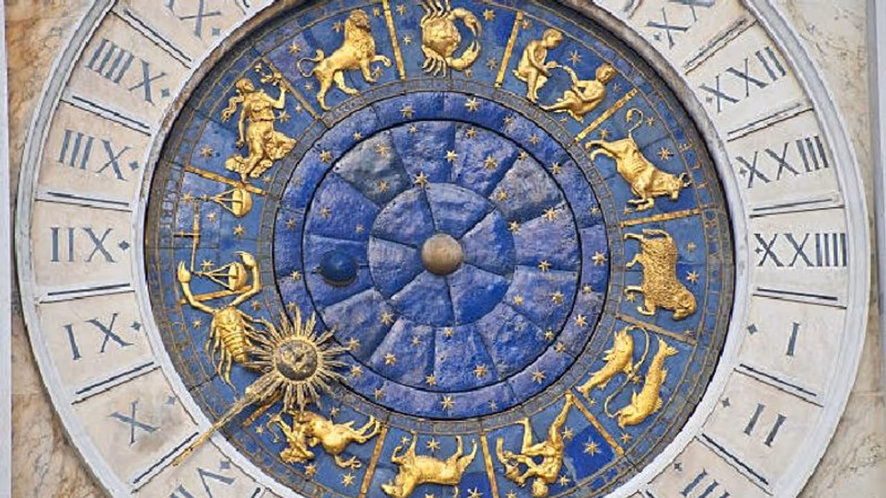 ఈ రోజు మీ రాశి ఫలాలు (8 ఆగష్టు ఆదివారం 2021) ఈ రోజు మీ రాశి ఫలాలు (8 ఆగష్టు ఆదివారం 2021)