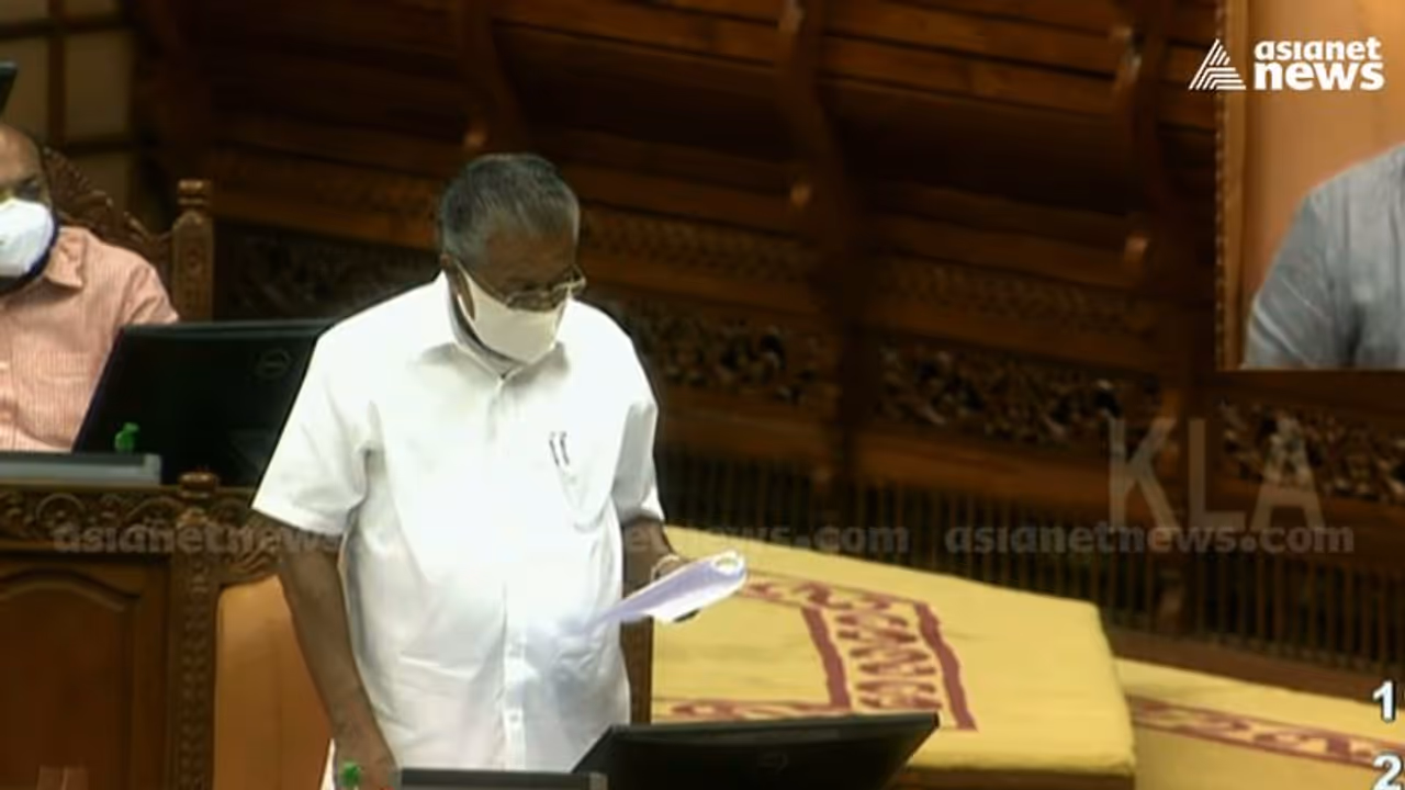 വാക്സീൻ നൽകിയതിൽ വീഴ്ചയില്ല, കേന്ദ്രം വാക്സീൻ തരുന്നില്ല, നിയമസഭയിൽ മുഖ്യമന്ത്രി വാക്സീൻ നൽകിയതിൽ വീഴ്ചയില്ല, കേന്ദ്രം വാക്സീൻ തരുന്നില്ല, നിയമസഭയിൽ മുഖ്യമന്ത്രി