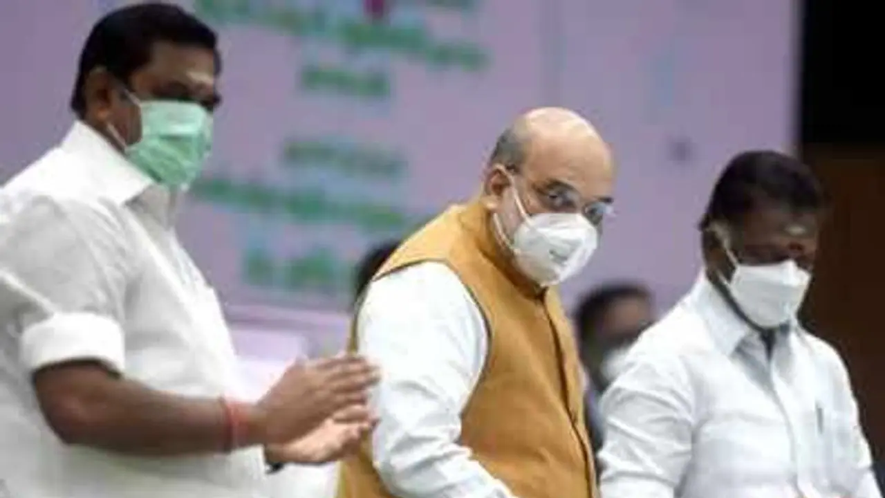 திமுக பற்றி புகார்...!!! பழிவாங்குவதாக அமித்ஷாவிடம் முறையீடு...!! திமுக பற்றி புகார்...!!! பழிவாங்குவதாக அமித்ஷாவிடம் முறையீடு...!!