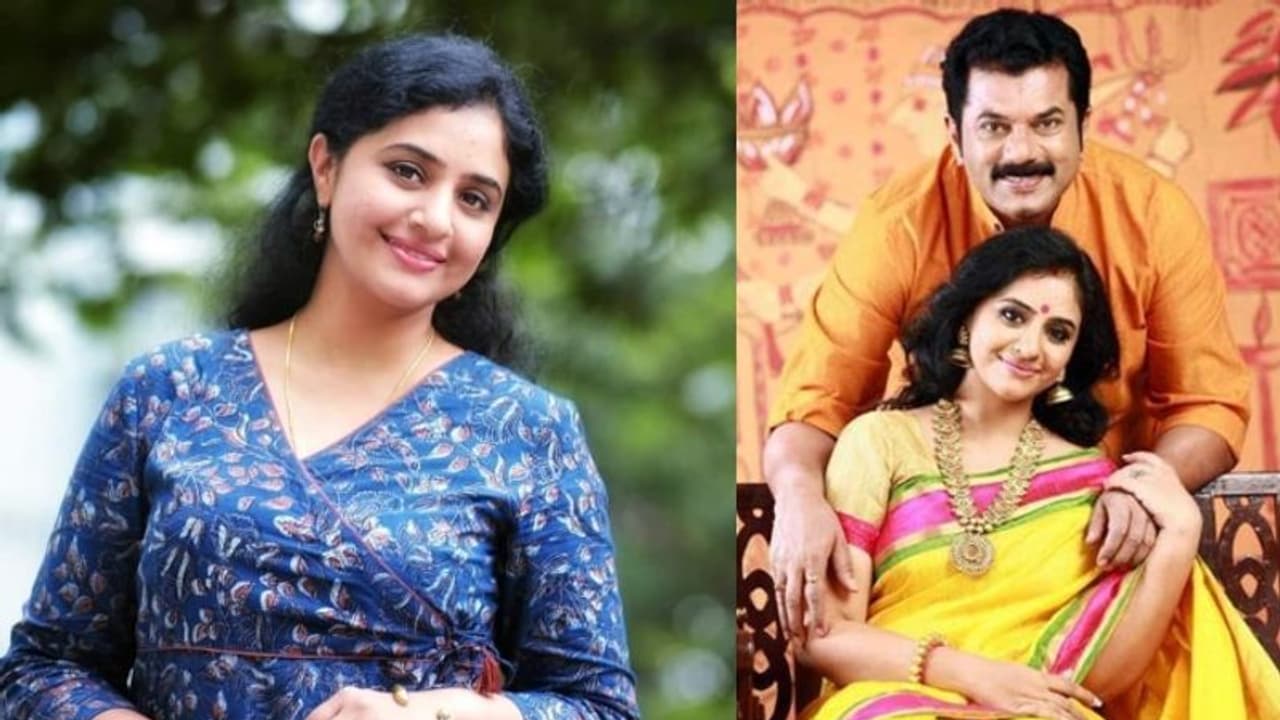 വിവാഹമോചനം വിവാദമാക്കേണ്ടെന്ന് മേതിൽ ദേവിക: പിരിയാനുള്ള തീരുമാനം തൻ്റേത്, പ്രശ്നങ്ങളില്ലാതെ നടപടികൾ തീർക്കണം വിവാഹമോചനം വിവാദമാക്കേണ്ടെന്ന് മേതിൽ ദേവിക: പിരിയാനുള്ള തീരുമാനം തൻ്റേത്, പ്രശ്നങ്ങളില്ലാതെ നടപടികൾ തീർക്കണം