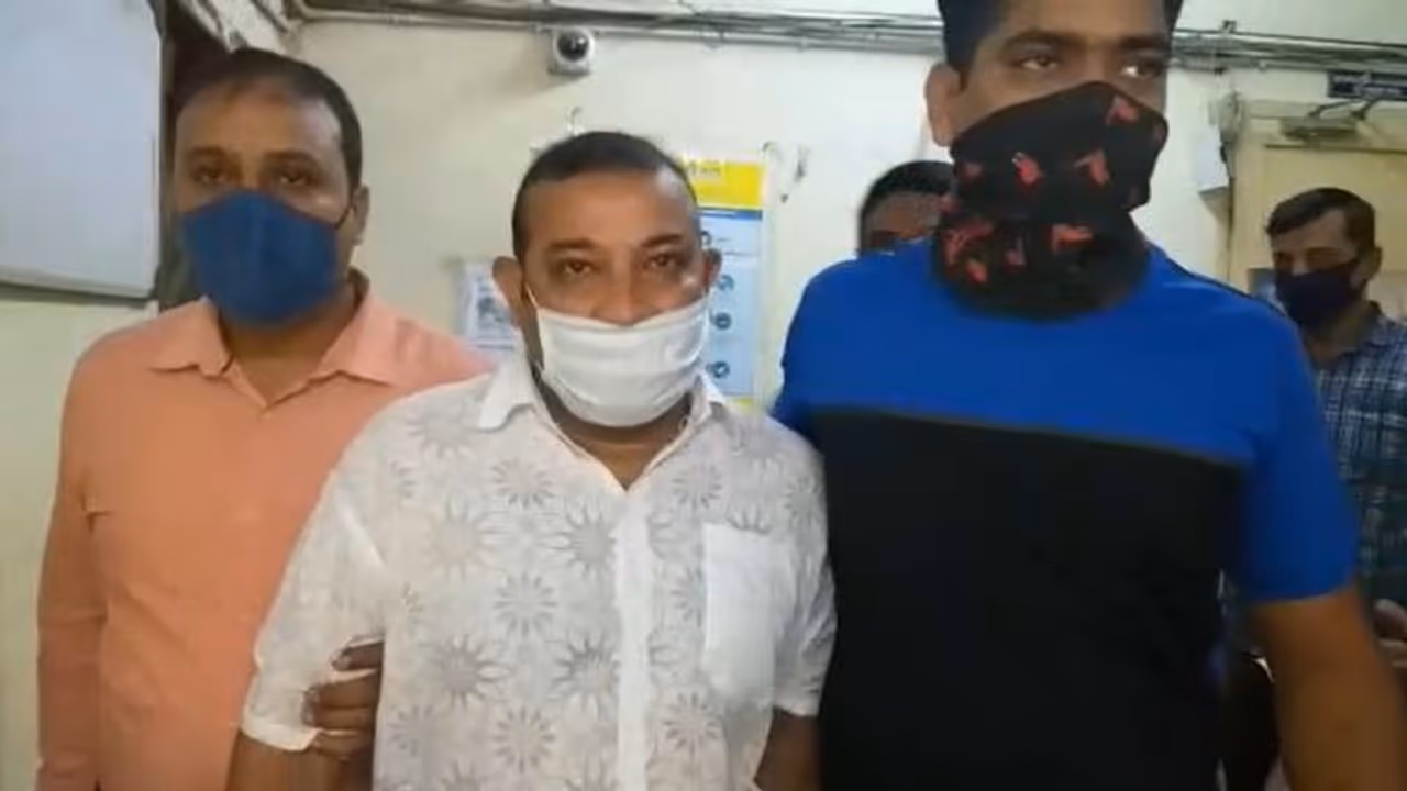 এটিএম জালিয়াতির পর্দা ফাঁস, গ্রেফতার জামতাড়া গ্যাংয়ের কলকাতা অপারেটর এটিএম জালিয়াতির পর্দা ফাঁস, গ্রেফতার জামতাড়া গ্যাংয়ের কলকাতা অপারেটর