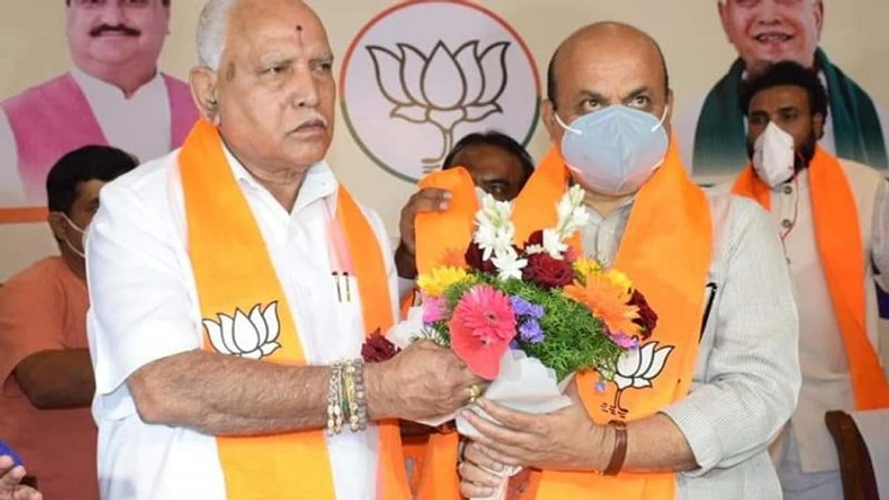 ಕೈಗೊಂಬೆ ಸಿಎಂನಿಂದ ಅಧೋಗತಿಗೆ ರಾಜ್ಯ; ನೂತನ ಮುಖ್ಯಮಂತ್ರಿ ಬೊಮ್ಮಾಯಿ ಕುಟುಕಿದ ಕಾಂಗ್ರೆಸ್