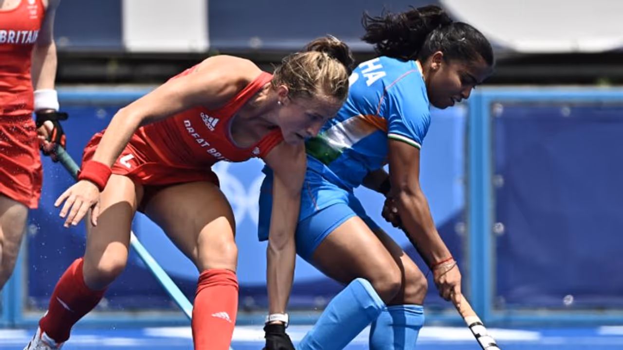 Indian women's hockey team suffers third straight defeat, loses to Great Britain 4 1 Indian women's hockey team suffers third straight defeat, loses to Great Britain 4 1