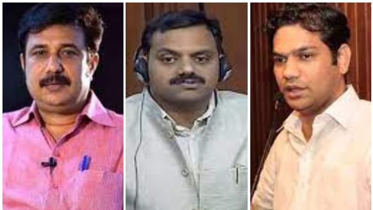 'പാർലമെൻറ് കേരള നിയമസഭ പോലെ ആക്കരുത്'; പെഗാസസ് ബഹളത്തിൽ എംപിമാർക്ക് സ്പീക്കറുടെ താക്കീത് 'പാർലമെൻറ് കേരള നിയമസഭ പോലെ ആക്കരുത്'; പെഗാസസ് ബഹളത്തിൽ എംപിമാർക്ക് സ്പീക്കറുടെ താക്കീത്