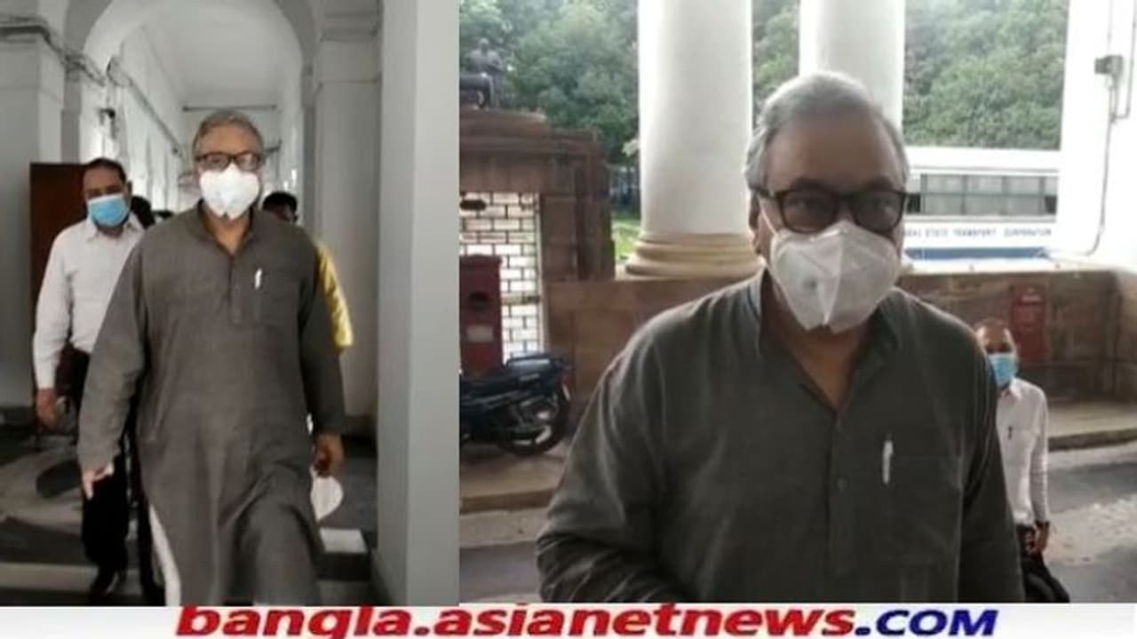 মনোনয়ন জমা দিলেন জহর সরকার, প্রতিপক্ষ BJP র পার্থী কে, রাত পেরোলে কি যাবে জানা মনোনয়ন জমা দিলেন জহর সরকার, প্রতিপক্ষ BJP র পার্থী কে, রাত পেরোলে কি যাবে জানা