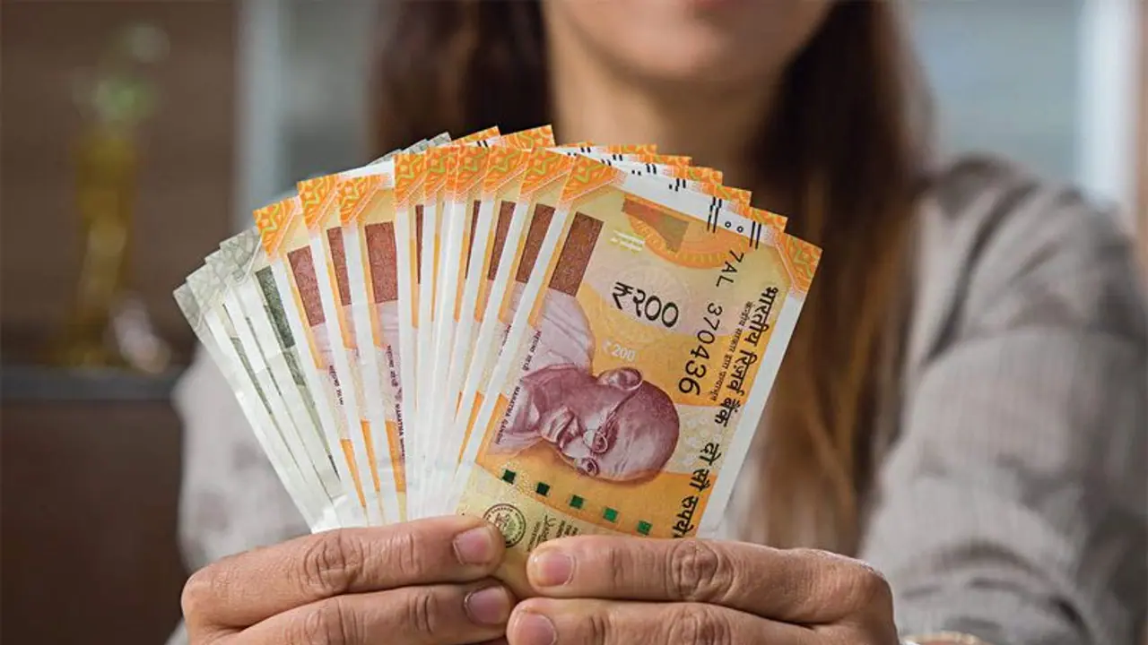 ಅಂಗನವಾಡಿ ಕಾರ್ಯಕರ್ತೆ ಬಳಿ 4 ಕೋಟಿ ಅಕ್ರಮ ಆಸ್ತಿ ಅಂಗನವಾಡಿ ಕಾರ್ಯಕರ್ತೆ ಬಳಿ 4 ಕೋಟಿ ಅಕ್ರಮ ಆಸ್ತಿ