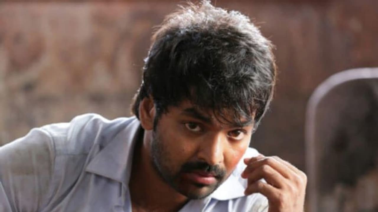 படப்பிடிப்பில் எதிர்பாராத விபத்தில் சிக்கிய நடிகர் ஜெய்..! படப்பிடிப்பில் எதிர்பாராத விபத்தில் சிக்கிய நடிகர் ஜெய்..!