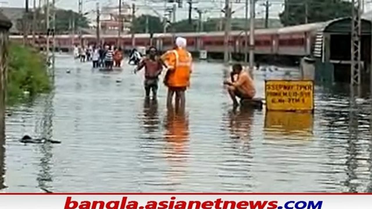 Train Cancel: নামেনি বৃষ্টির জল, আজও বাতিল একাধিক দূরপাল্লার ট্রেন