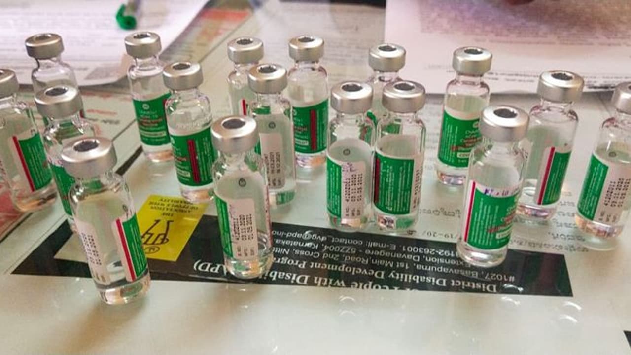 കോവോവാക്സീന് ഒക്ടോബറോടെ; അടുത്തവര്ഷം ആദ്യ പകുതിയോടെ കുട്ടികള്ക്കും നല്കാനാകും കോവോവാക്സീന് ഒക്ടോബറോടെ; അടുത്തവര്ഷം ആദ്യ പകുതിയോടെ കുട്ടികള്ക്കും നല്കാനാകും