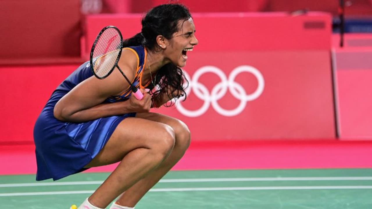 കണ്ണുകള് പി വി സിന്ധുവില്, ഇന്ന് സെമി; എതിരാളി ലോക ഒന്നാം നമ്പര് താരം കണ്ണുകള് പി വി സിന്ധുവില്, ഇന്ന് സെമി; എതിരാളി ലോക ഒന്നാം നമ്പര് താരം