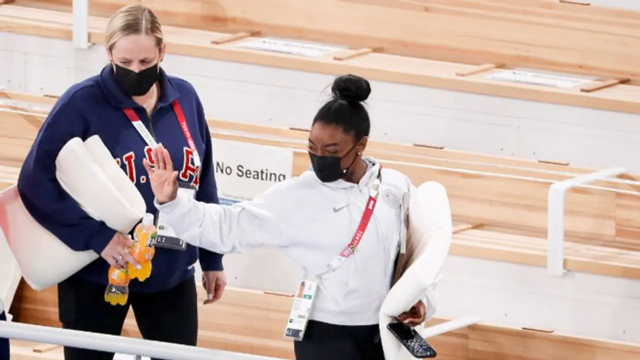 Tokyo Olympics: Simone Biles pulls out of vault and uneven bars finals Tokyo Olympics: Simone Biles pulls out of vault and uneven bars finals