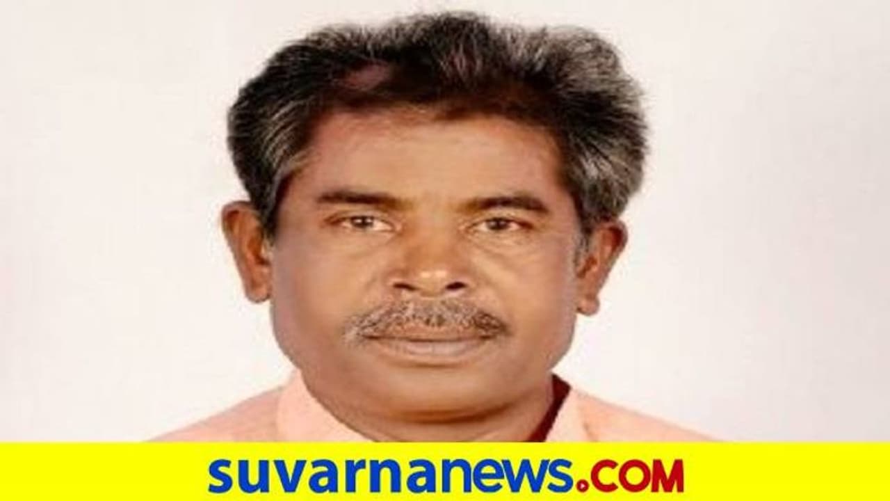 ಸಚಿವ ಸ್ಥಾನಕ್ಕಾಗಿ ನಿಲ್ಲದ ಪರೇಡ್: ನನ್ನನ್ನೂ ಮಂತ್ರಿ ಮಾಡಿ ಎಂದ ಸೋಮಲಿಂಗಪ್ಪ ಸಚಿವ ಸ್ಥಾನಕ್ಕಾಗಿ ನಿಲ್ಲದ ಪರೇಡ್: ನನ್ನನ್ನೂ ಮಂತ್ರಿ ಮಾಡಿ ಎಂದ ಸೋಮಲಿಂಗಪ್ಪ