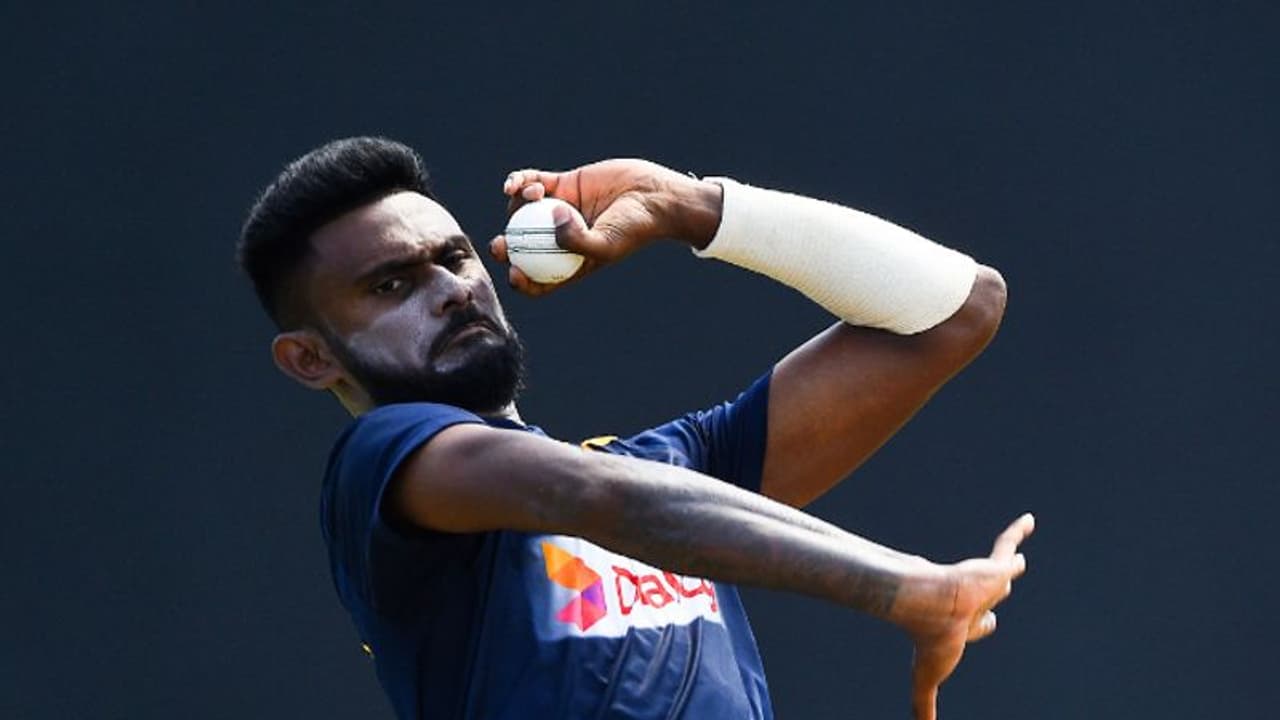 ഇന്ത്യക്കെതിരായ പരമ്പരയ്ക്ക് പിന്നാലെ ലങ്കന് താരം വിരമിച്ചു ഇന്ത്യക്കെതിരായ പരമ്പരയ്ക്ക് പിന്നാലെ ലങ്കന് താരം വിരമിച്ചു