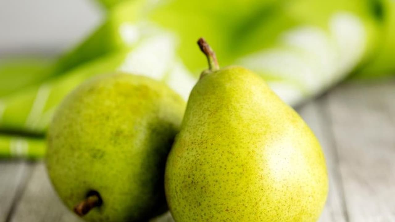 మీకు ఈ అనారోగ్య సమస్యలున్నాయా? అయితే ఈ పండును పొరపాటున కూడా తినకండి మీకు ఈ అనారోగ్య సమస్యలున్నాయా? అయితే ఈ పండును పొరపాటున కూడా తినకండి