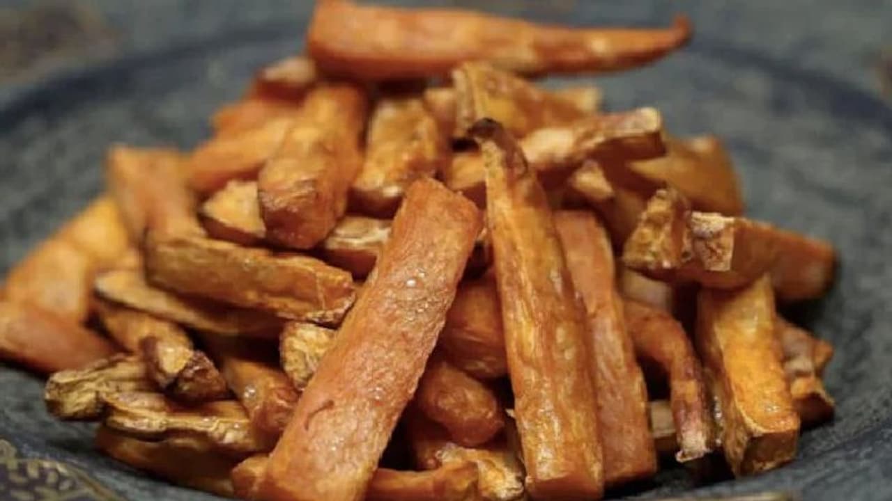 ഉരുളക്കിഴങ്ങ് തൊലി വെറുതെ കളയേണ്ട; രുചികരമായ ചിപ്‌സ് തയ്യാറാക്കാം