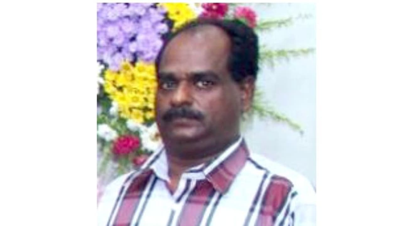 കൊവിഡ് ബാധിച്ച് ചികിത്സയിലായിരുന്ന പ്രവാസി മലയാളി മരിച്ചു കൊവിഡ് ബാധിച്ച് ചികിത്സയിലായിരുന്ന പ്രവാസി മലയാളി മരിച്ചു