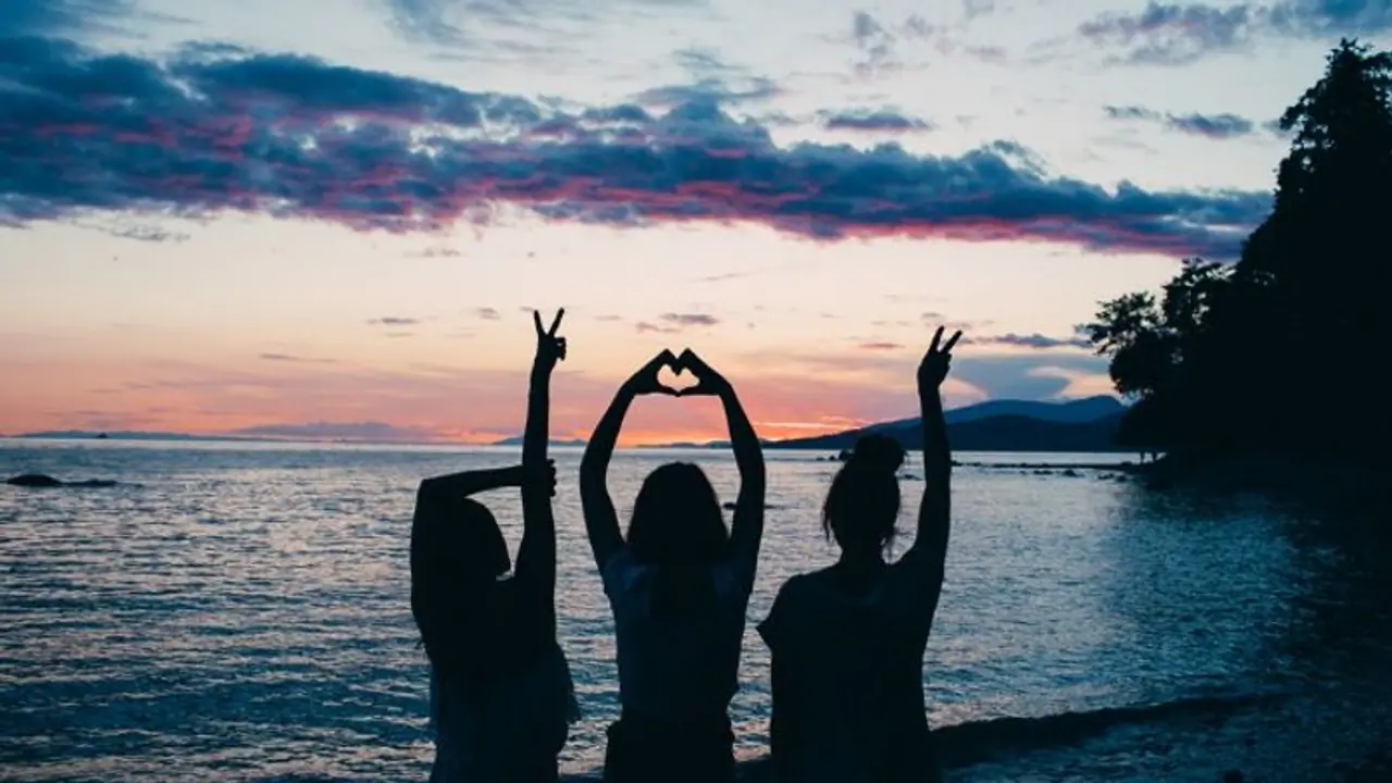 Happy Friendship Day: Here are 5 films that you should watch with your bestie today Happy Friendship Day: Here are 5 films that you should watch with your bestie today