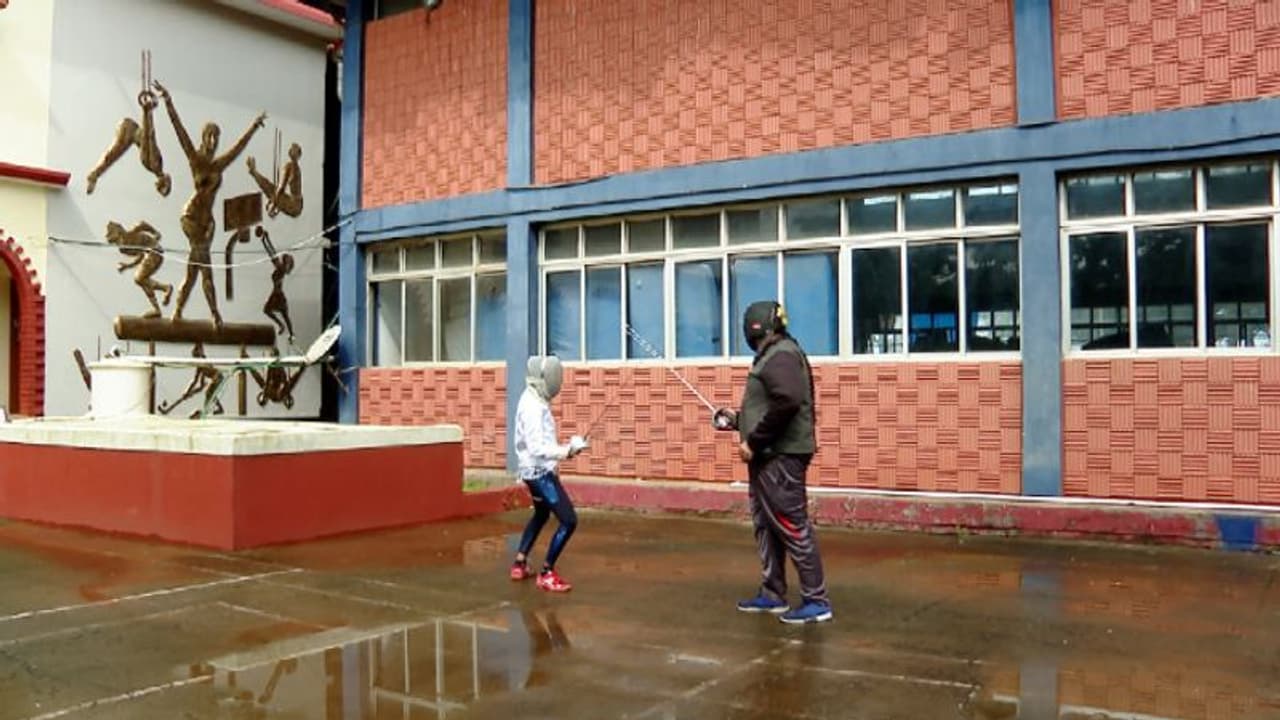 തുരുമ്പെടുത്ത വാളും സിമന്റ് തറയും; ഭവാനി ദേവി വളര്ന്ന തലശേരി സായ്യുടെ അവസ്ഥ പരിതാപകരം തുരുമ്പെടുത്ത വാളും സിമന്റ് തറയും; ഭവാനി ദേവി വളര്ന്ന തലശേരി സായ്യുടെ അവസ്ഥ പരിതാപകരം