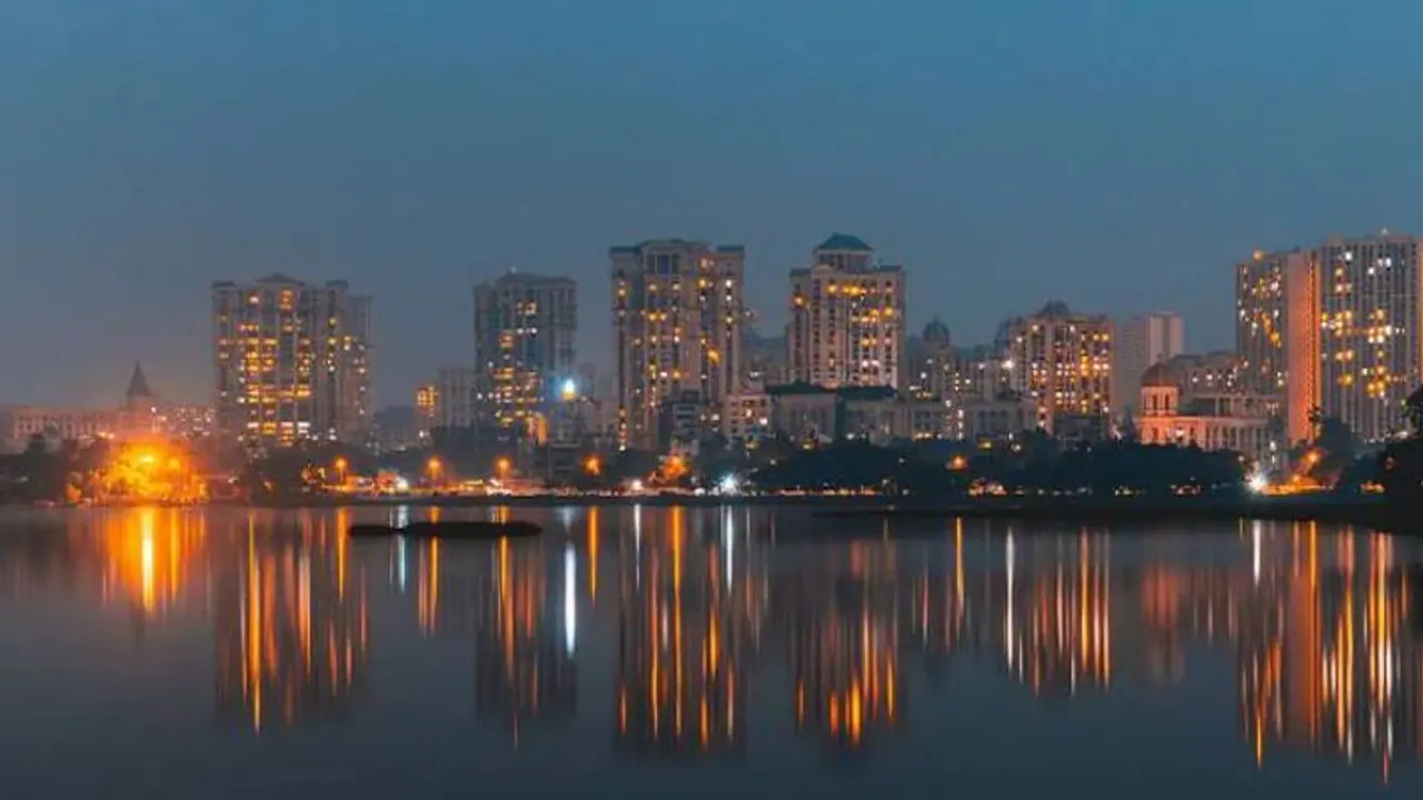 ಉದ್ಯೋಗಿಗಳಿಗೆ ಕಾರು ಗಿಫ್ಟ್ ಮಾಡಿದ್ದ ಉದ್ಯಮಿಯಿಂದ ಮುಂಬೈನಲ್ಲಿ 185 ಕೋಟಿಯ ಮನೆ ಖರೀದಿ!