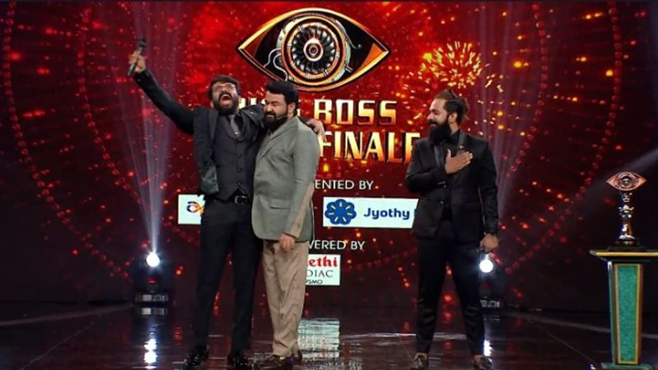 ഇതാ ബിഗ് ബോസിലെ രാജാവ്, സീസണ് മൂന്നിലെ വിജയിയെ പ്രഖ്യാപിച്ച് മോഹൻലാല് ഇതാ ബിഗ് ബോസിലെ രാജാവ്, സീസണ് മൂന്നിലെ വിജയിയെ പ്രഖ്യാപിച്ച് മോഹൻലാല്