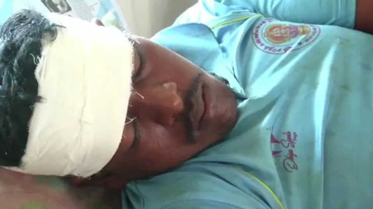 तमिलनाडु : क्या मछुआरों पर श्रीलंकाई नेवी अधिकारियों ने की फायरिंग, जानिए क्या है इसके पीछे की वजह तमिलनाडु : क्या मछुआरों पर श्रीलंकाई नेवी अधिकारियों ने की फायरिंग, जानिए क्या है इसके पीछे की वजह