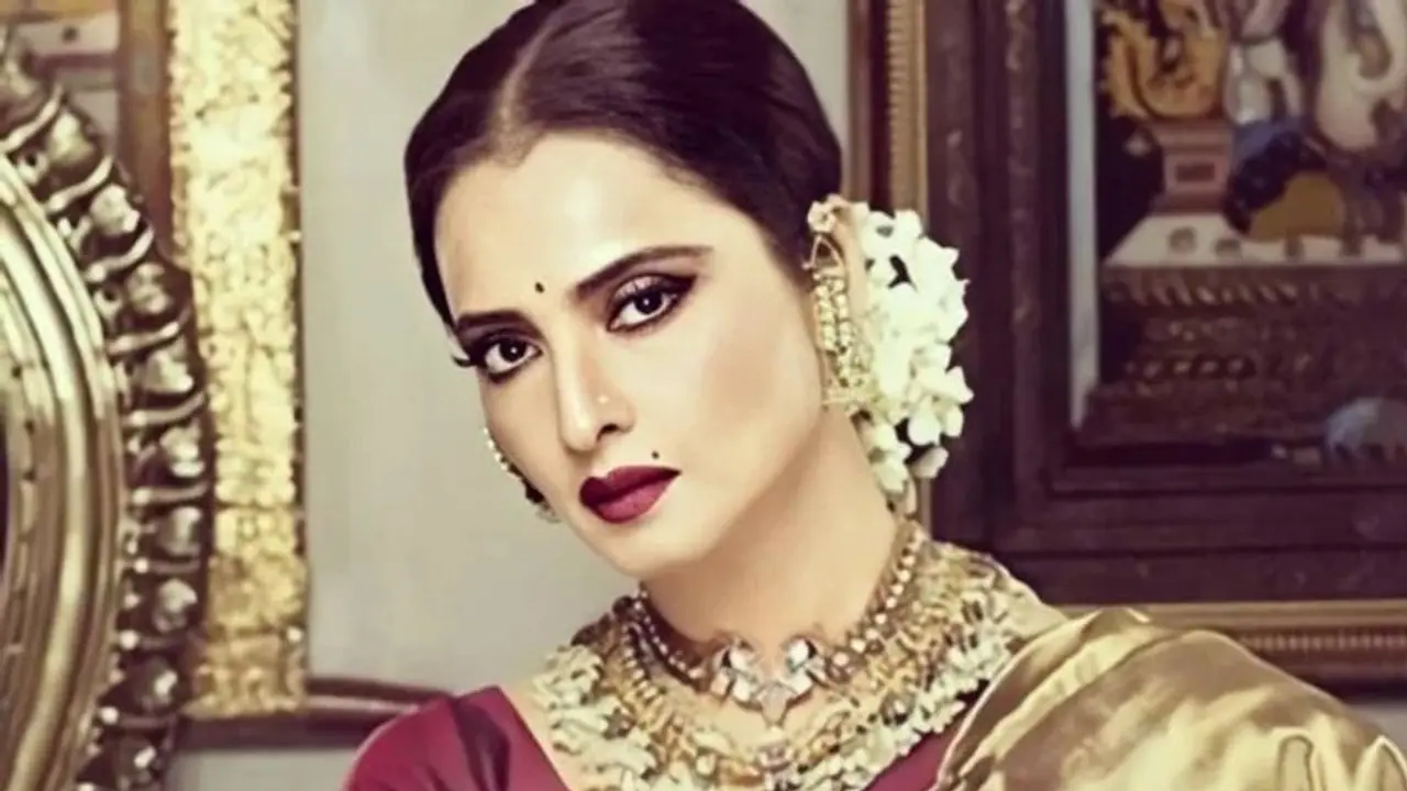 Rekha's latest video on 'LOVE' and 'SACRIFICE' reminds us of Bollywood's famous love triangle