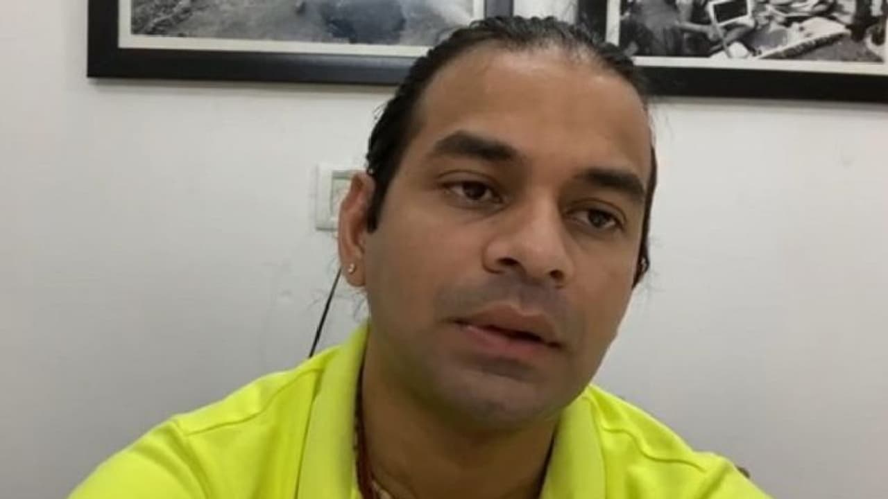 तेज प्रताप यादव का हुआ भूत से सामना, पेड़ पर चढ़कर बोला भाषण सुनाओ, नेता जी से सुनिए अनोखी 'घोस्ट स्टोरी'