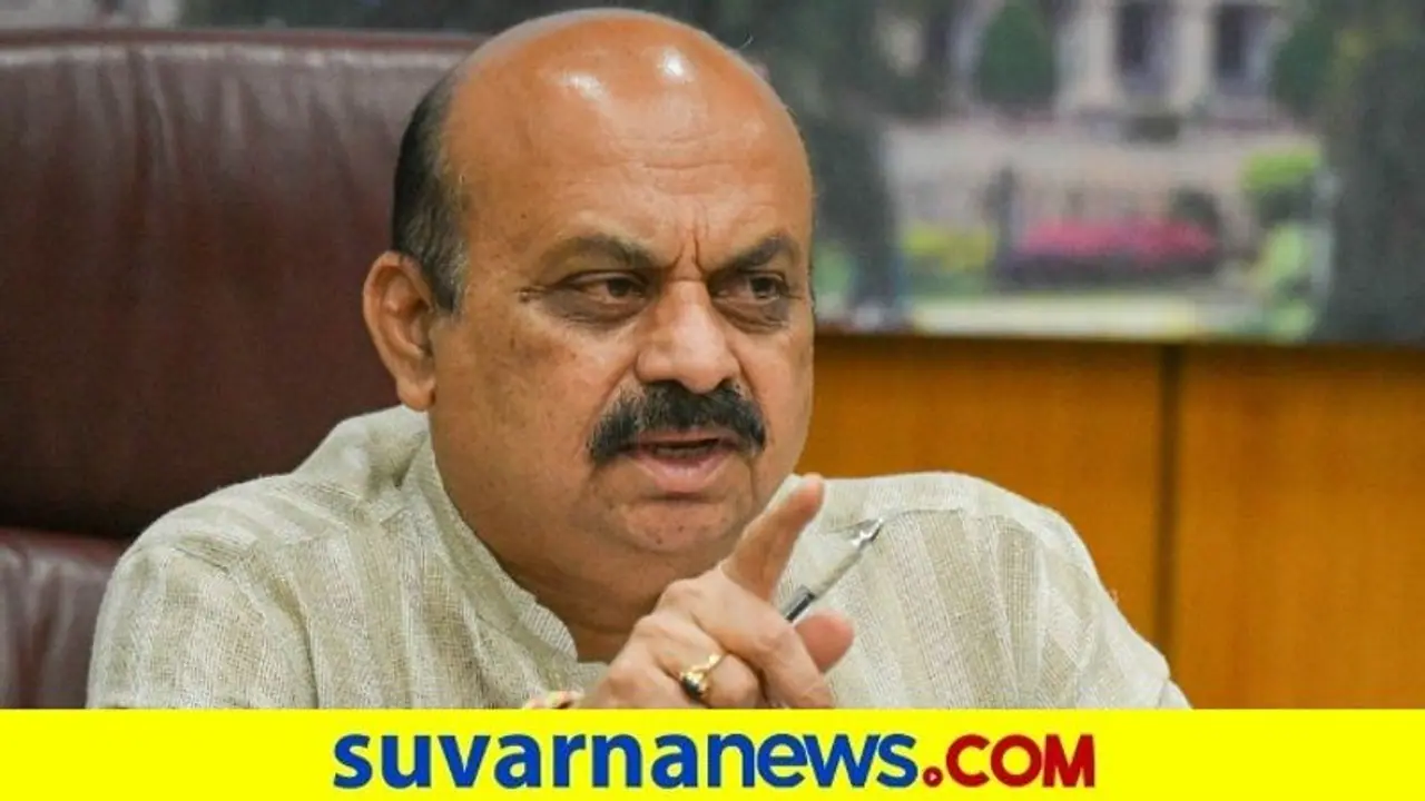 ಹಾಲು ಉತ್ಪಾದಕರ ಬ್ಯಾಂಕಿಗೆ 100 ಕೋಟಿ ರೂ. ನೆರವು: ಸಿಎಂ ಹಾಲು ಉತ್ಪಾದಕರ ಬ್ಯಾಂಕಿಗೆ 100 ಕೋಟಿ ರೂ. ನೆರವು: ಸಿಎಂ