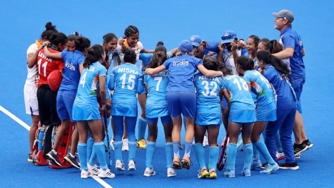 ഒളിംപിക്സ്: ലക്ഷ്യം ഫൈനലും ചരിത്രനേട്ടവും, വനിതാ ഹോക്കിയിൽ ഇന്ത്യ ഇന്നിറങ്ങും ഒളിംപിക്സ്: ലക്ഷ്യം ഫൈനലും ചരിത്രനേട്ടവും, വനിതാ ഹോക്കിയിൽ ഇന്ത്യ ഇന്നിറങ്ങും