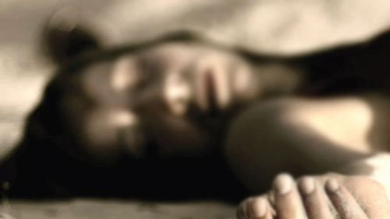 மளிகை கடையில் கூல்டிரிங்ஸ் குடித்த சிறுமி துடிதுடித்து உயிரிழப்பு.. மக்கள் அதிர்ச்சி.. மளிகை கடையில் கூல்டிரிங்ஸ் குடித்த சிறுமி துடிதுடித்து உயிரிழப்பு.. மக்கள் அதிர்ச்சி..