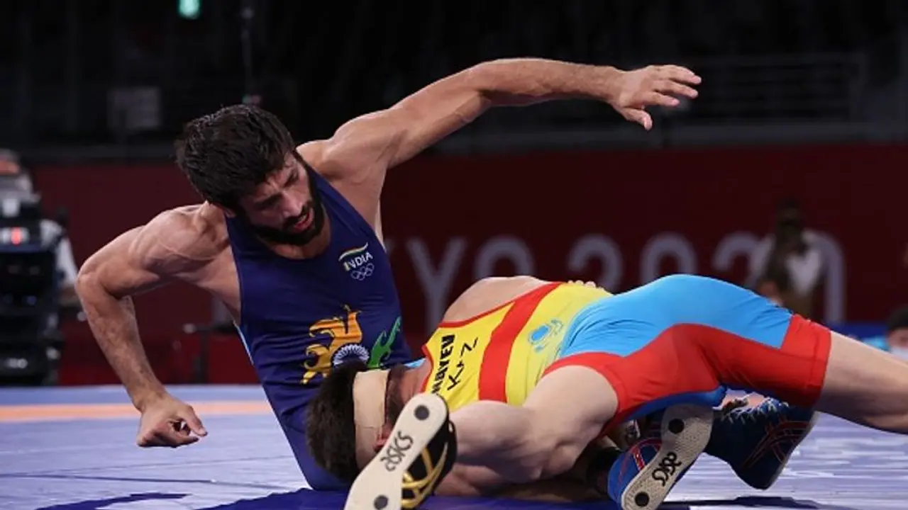 ಟೋಕಿಯೋ 2020: ಫೈನಲ್ಗೆ ಲಗ್ಗೆಯಿಟ್ಟ ಪೈಲ್ವಾನ್ ರವಿ ಕುಮಾರ್ ದಹಿಯಾ, ದೇಶಕ್ಕೆ ಮತ್ತೊಂದು ಪದಕ ಫಿಕ್ಸ್..! ಟೋಕಿಯೋ 2020: ಫೈನಲ್ಗೆ ಲಗ್ಗೆಯಿಟ್ಟ ಪೈಲ್ವಾನ್ ರವಿ ಕುಮಾರ್ ದಹಿಯಾ, ದೇಶಕ್ಕೆ ಮತ್ತೊಂದು ಪದಕ ಫಿಕ್ಸ್..!